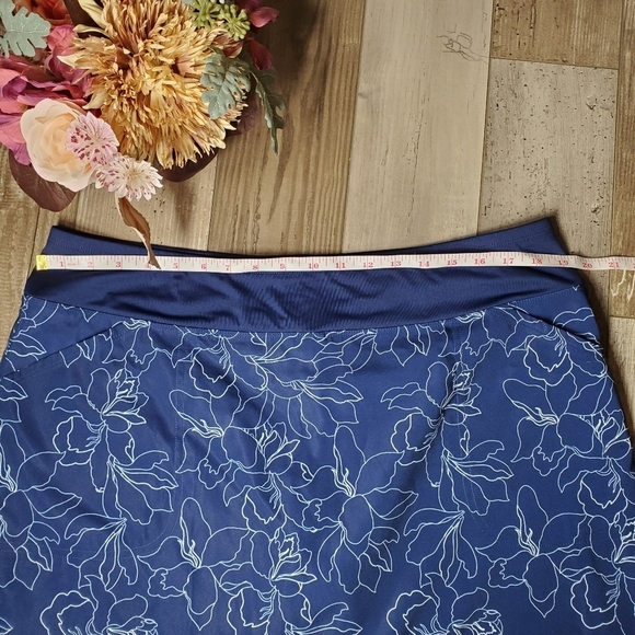 Cypress Club Women's Floral Skort Size X-Large Blue White Tummy Smoothing NWOT - Picture 11 of 13